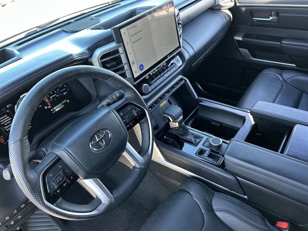 Used 2024 Toyota Sequoia Platinum image 10