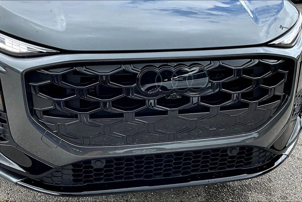 New 2026 Audi Q3 quattro 2.0T image 11