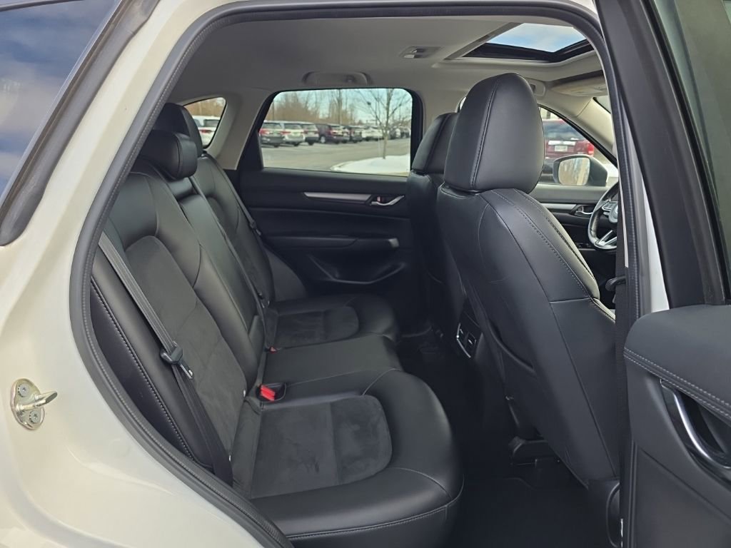 Used 2019 MAZDA CX-5 Touring image 91