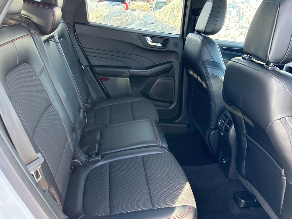 Certified 2023 Ford Escape ST-Line Select w/ Tech Pack #2 image 10