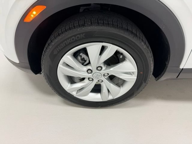 Certified 2026 Buick Encore GX Preferred w/ Comfort Package AWD/4WD image 17