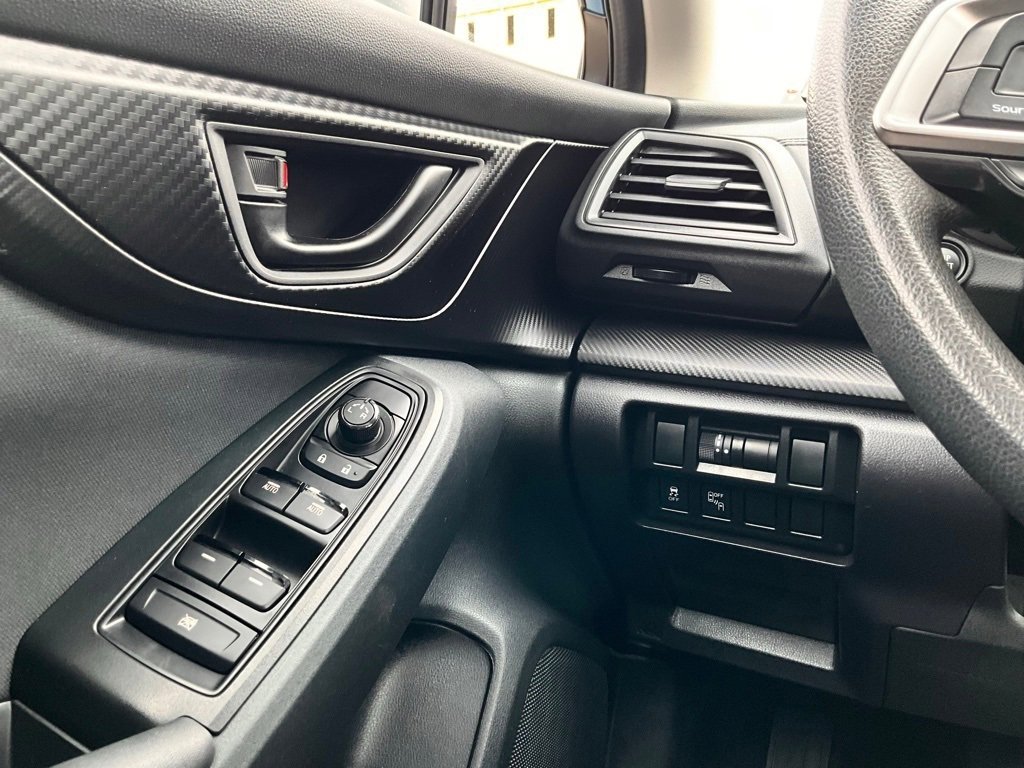 Used 2020 Subaru Impreza Premium image 23