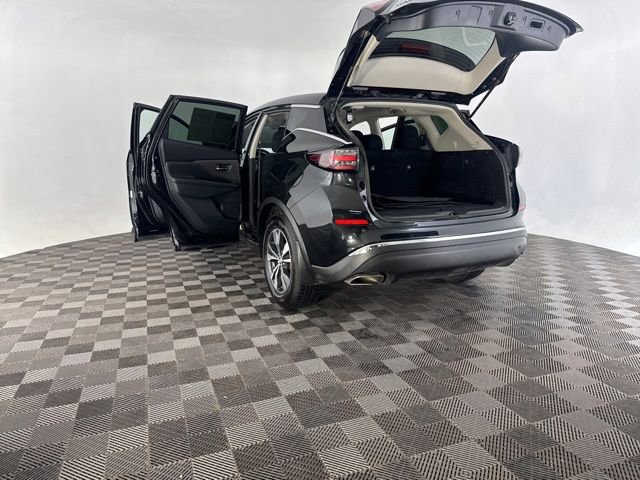 Used 2019 Nissan Murano S AWD/4WD image 18