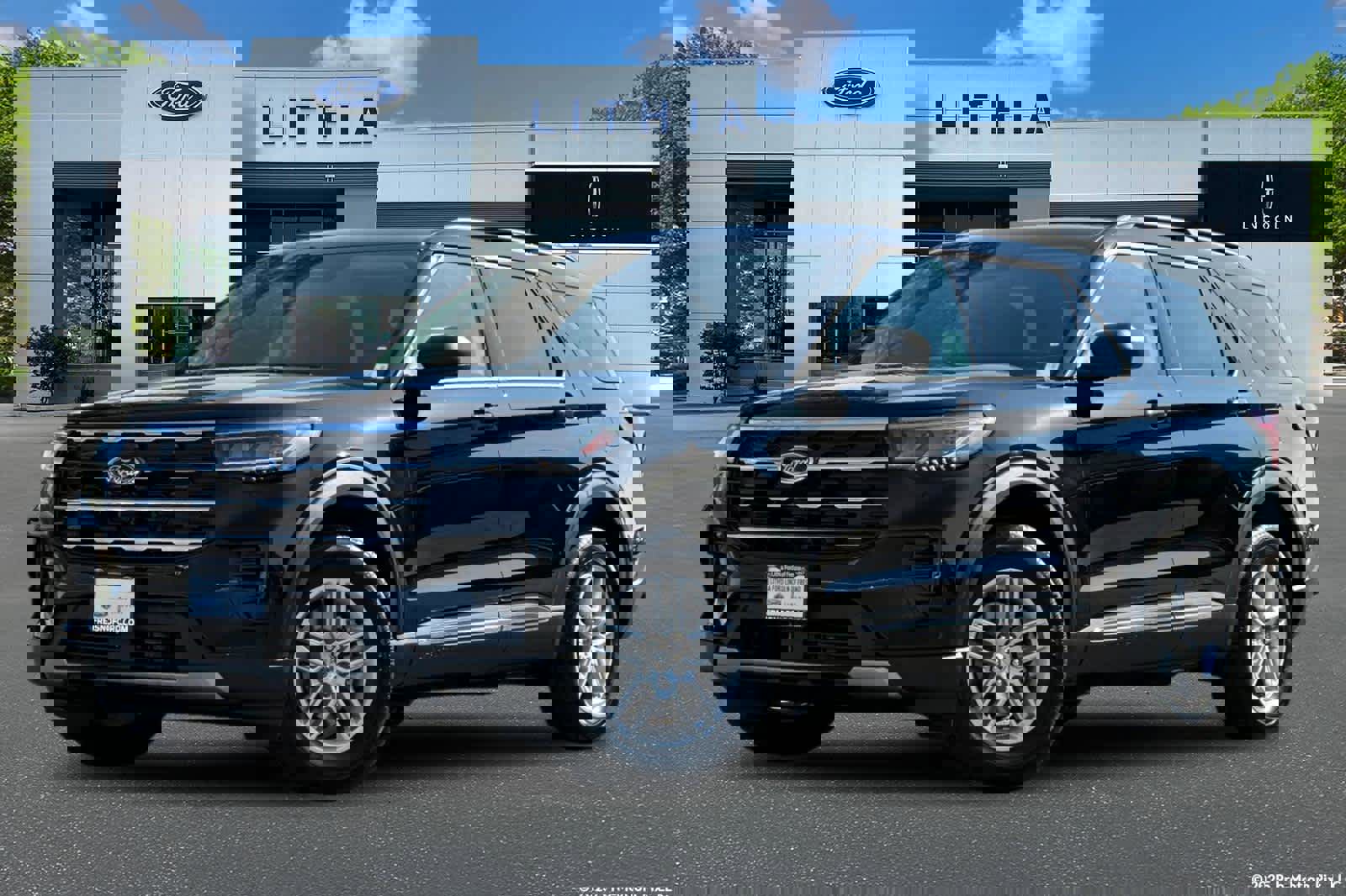 New 2025 Ford Explorer Active