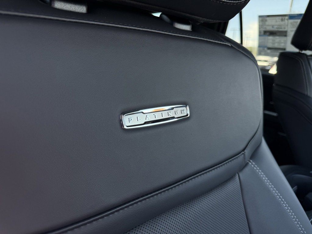 New 2025 Ford Expedition Platinum w/ Stealth Performance Package image 32