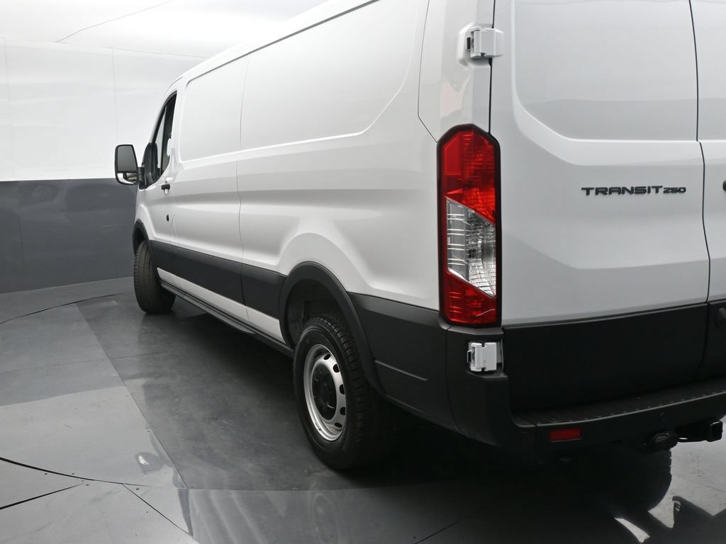 New 2026 Ford Transit 250 Low Roof RWD image 22