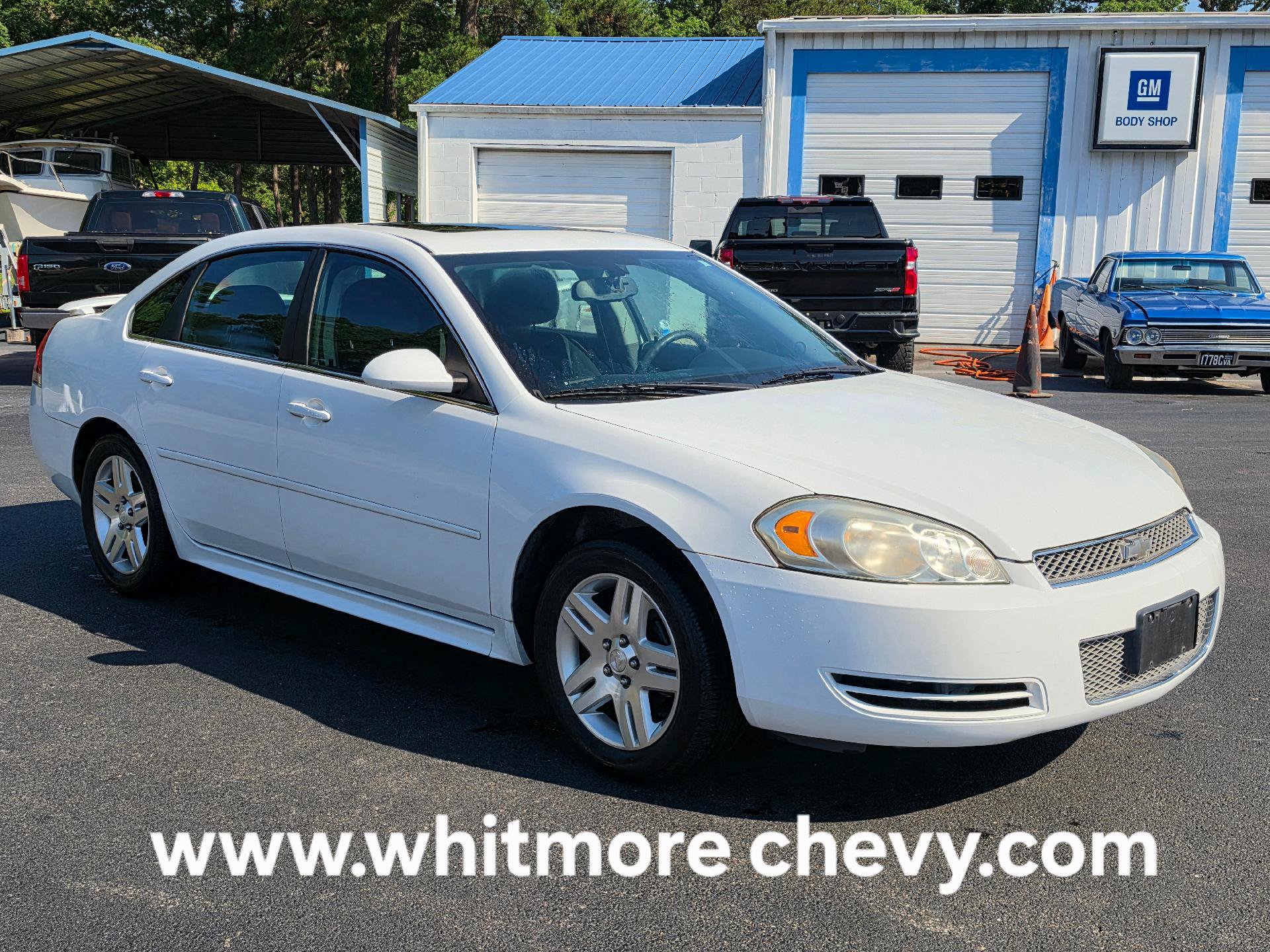Used 2012 Chevrolet Impala LT w/ LT Sunroof Package FWD image 5