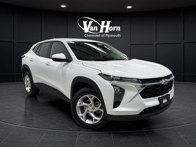 Used 2025 Chevrolet Trax LS w/ LS Convenience Package