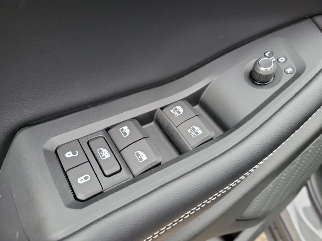 New 2027 Jeep Grand Cherokee Laredo X AWD/4WD image 15