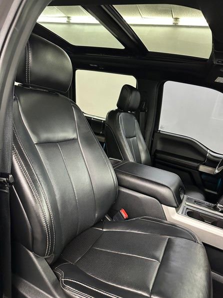 Used 2019 Ford F150 Lariat w/ Equipment Group 502A Luxury image 43