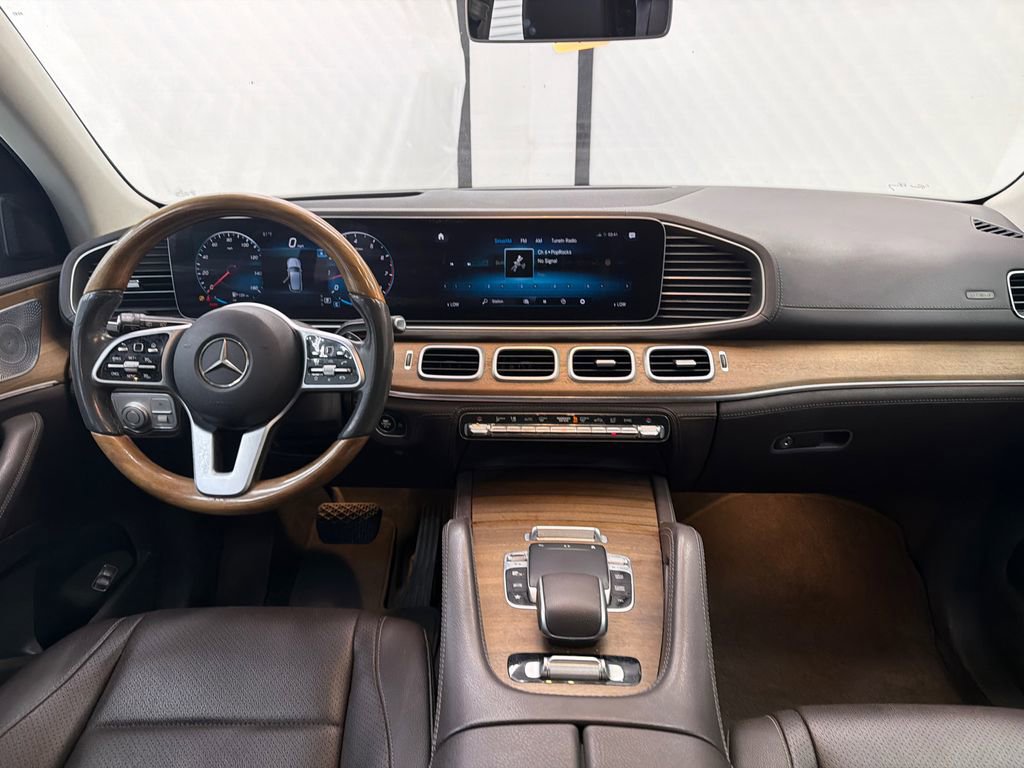 Used 2020 Mercedes-Benz GLE 350 4MATIC w/ Airmatic Package image 25