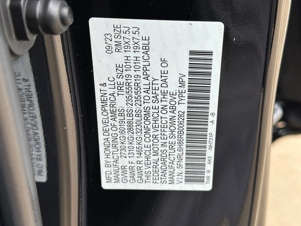 Used 2024 Honda Odyssey Touring image 32