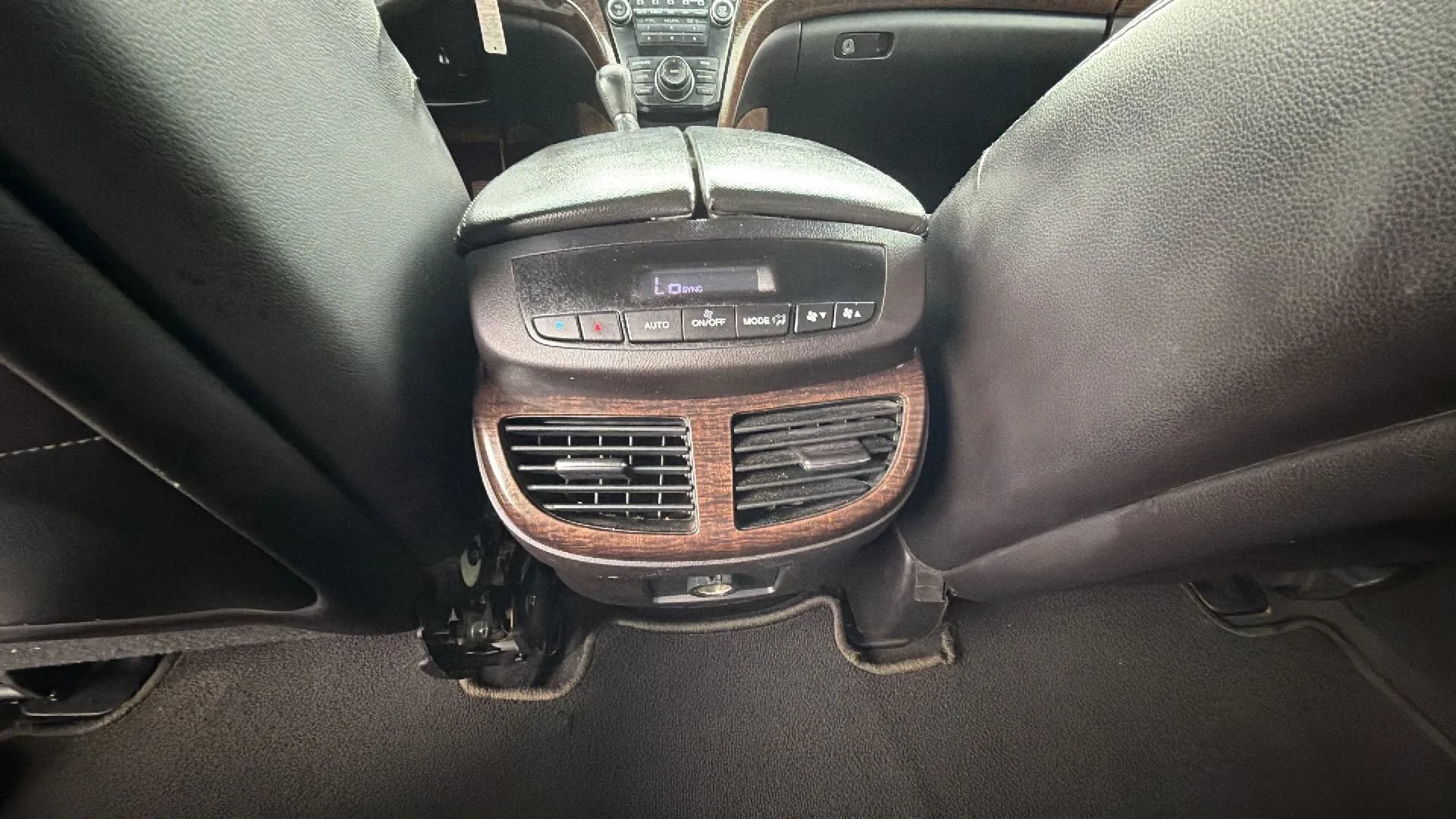 Used 2011 Acura MDX w/ Technology Package AWD/4WD image 29