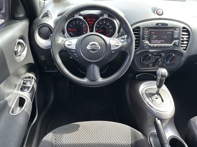 Used 2016 Nissan Juke S FWD image 19