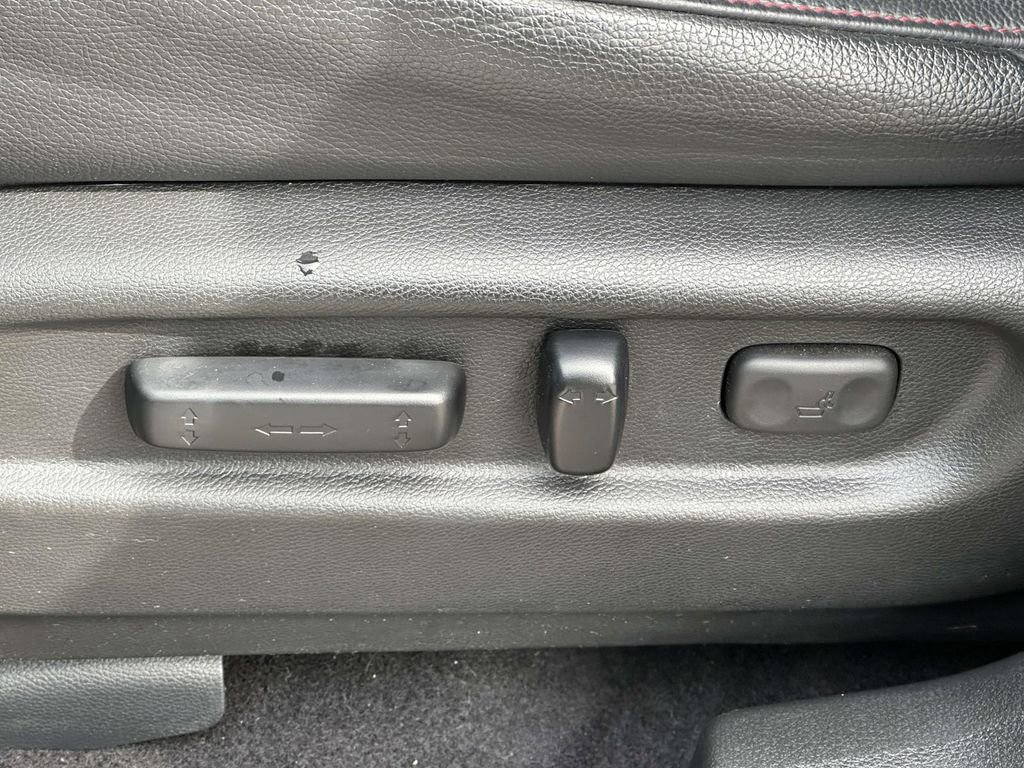 Certified 2023 Honda Ridgeline Black Edition image 17