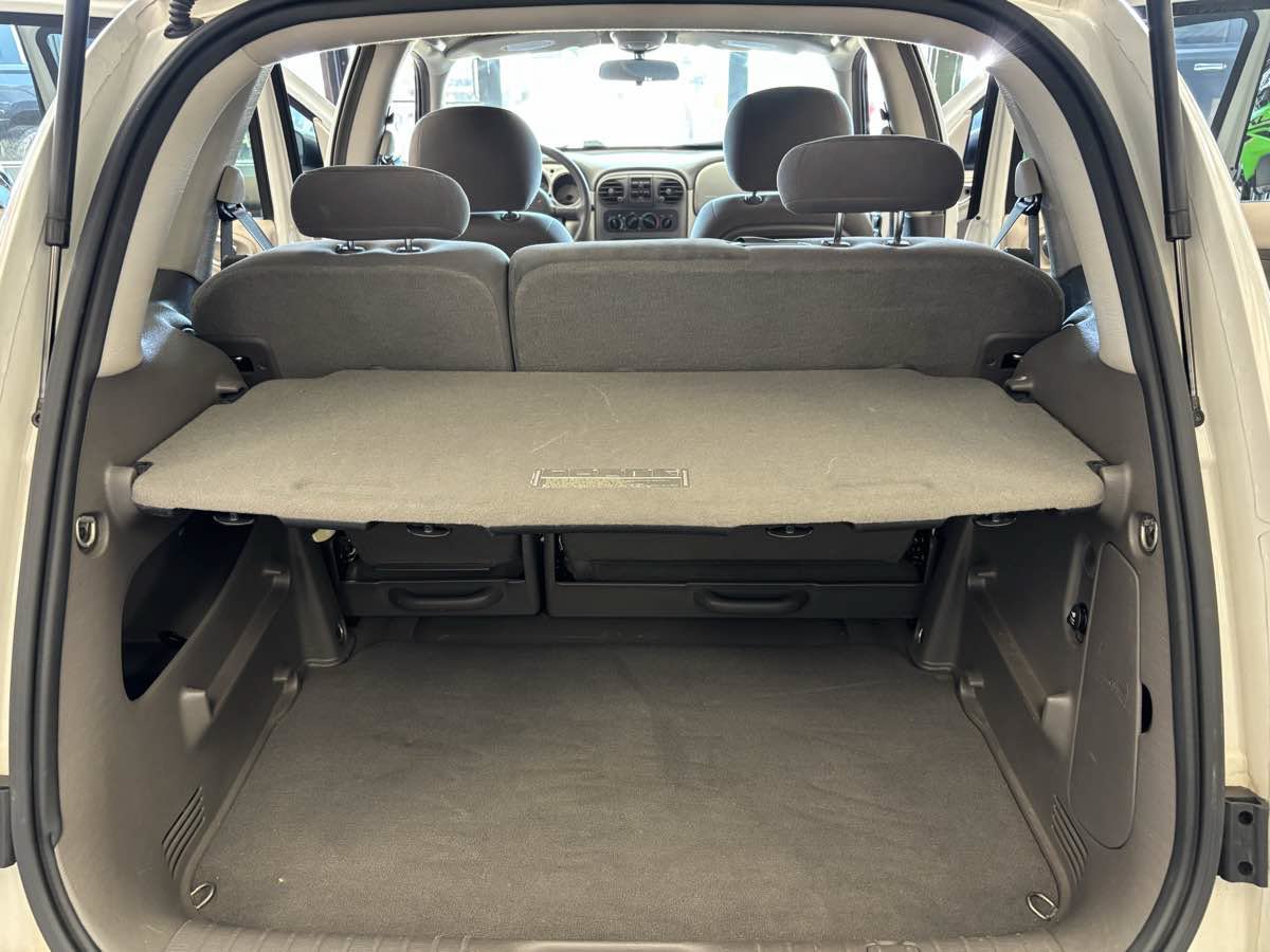 Used 2002 Chrysler PT Cruiser Touring FWD image 23