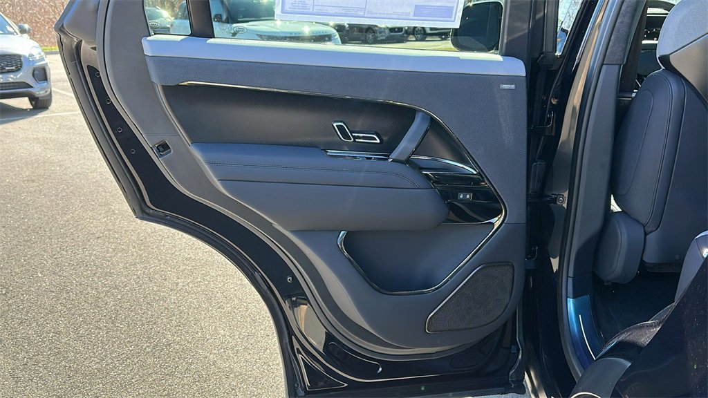 New 2025 Land Rover Range Rover Sport SV Edition Two image 25