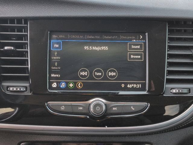 Certified 2022 Buick Encore Preferred w/ Safety Package image 11