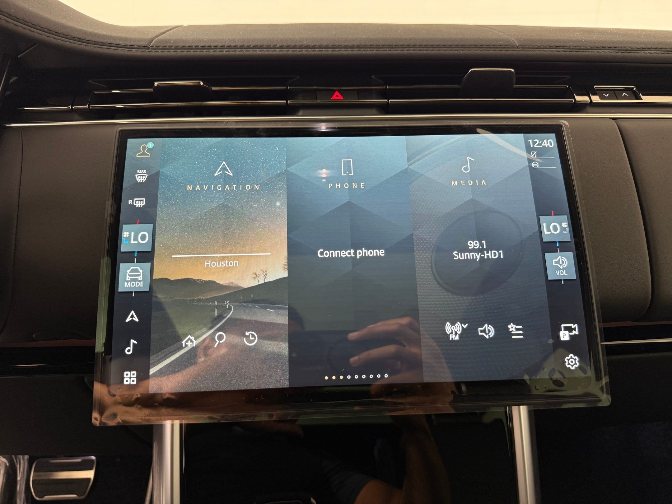 New 2026 Land Rover Range Rover SE AWD/4WD image 20
