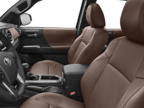 Used 2016 Toyota Tacoma Limited image 9