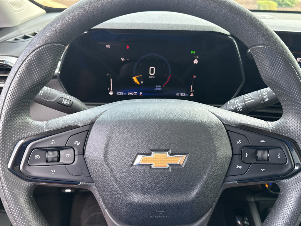 Used 2025 Chevrolet TrailBlazer LT AWD/4WD image 15