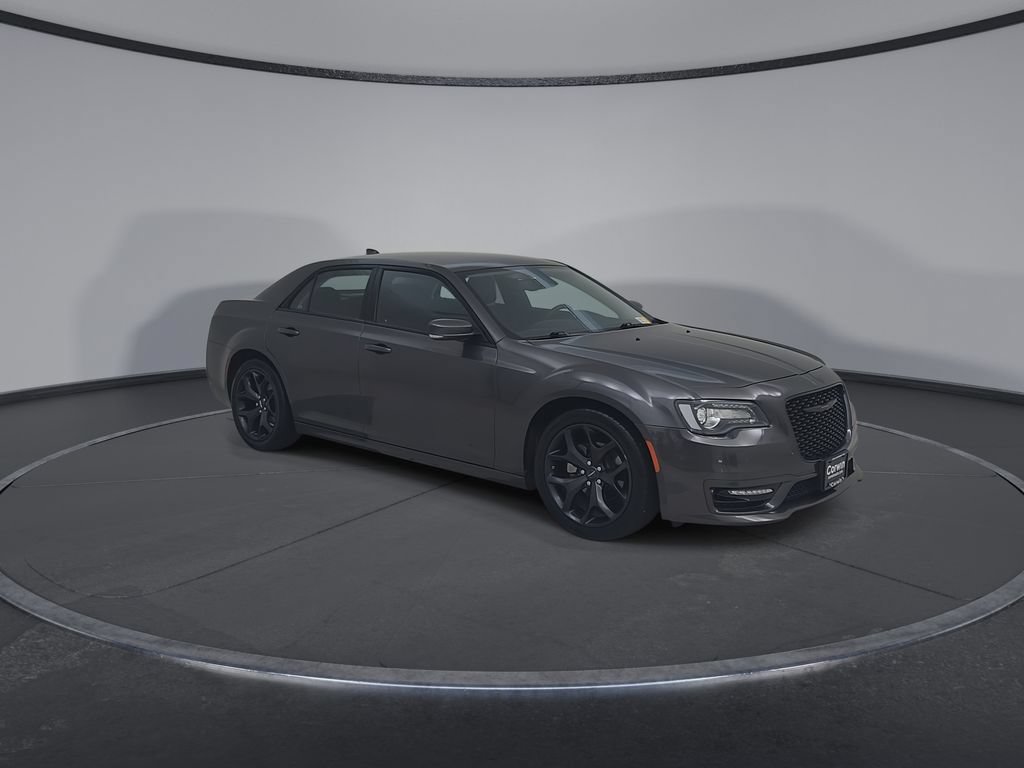 Certified 2023 Chrysler 300 Touring L w/ Comfort Group RWD image 4