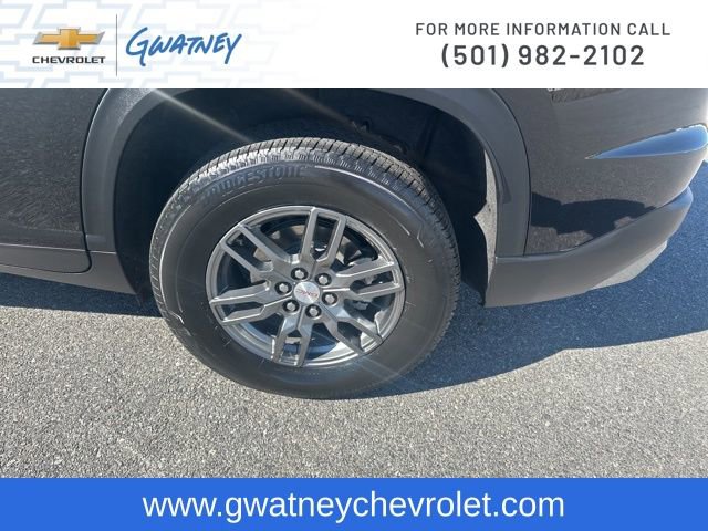 Used 2025 GMC Acadia Elevation FWD image 10