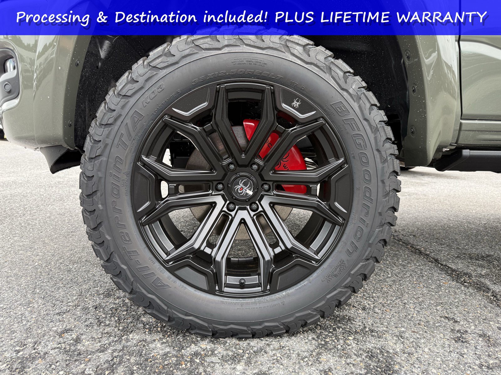 New 2026 RAM 1500 Laramie w/ Night Edition AWD/4WD image 9