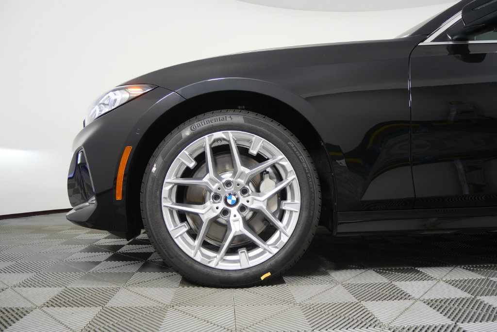 Used 2026 BMW 330i Sedan RWD image 8