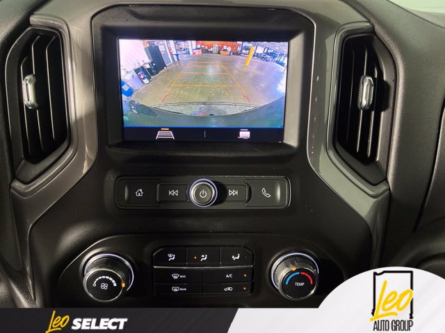 Used 2020 Chevrolet Silverado 1500 Custom w/ Custom Value Package AWD/4WD image 13