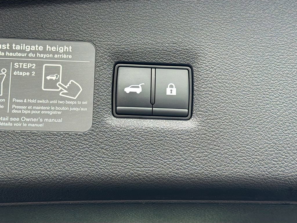 Used 2024 INFINITI QX55 Luxe image 15