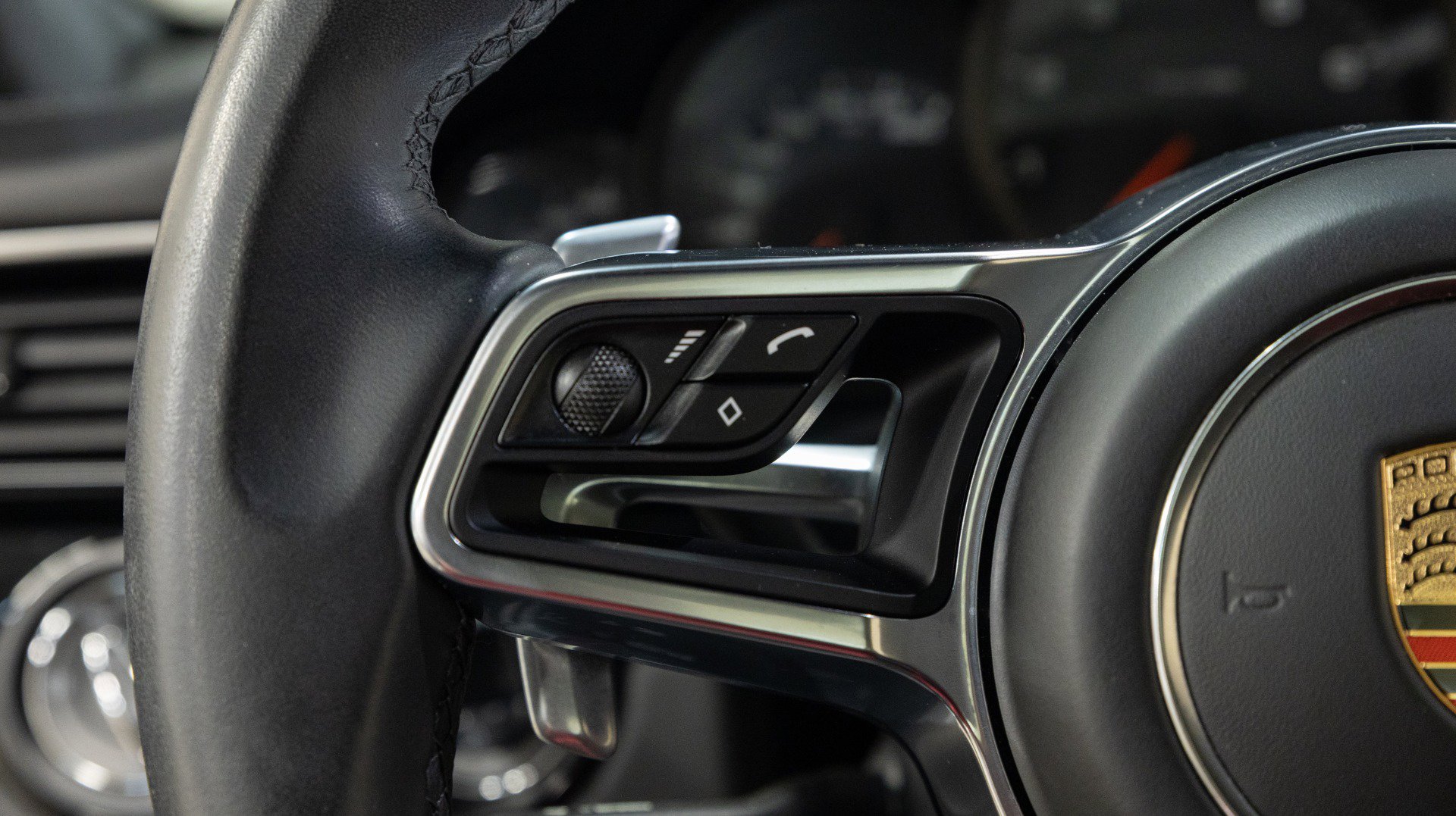 Used 2019 Porsche 911 Carrera RWD image 55