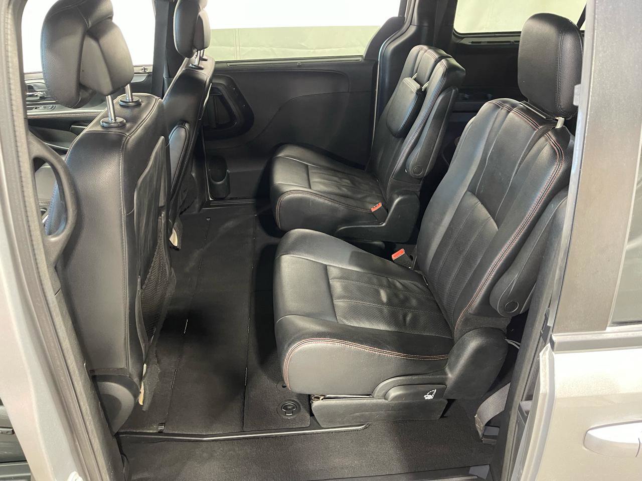 Used 2017 Dodge Grand Caravan GT FWD image 20