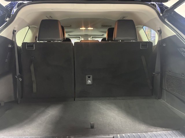 Used 2023 Toyota Highlander XLE image 29