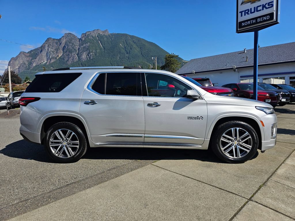 Used 2022 Chevrolet Traverse High Country AWD/4WD image 4