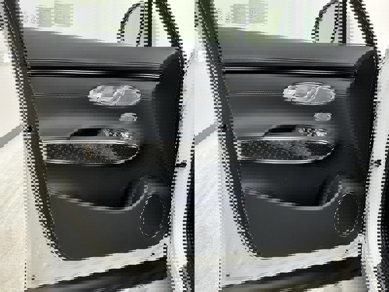 Used 2025 Genesis GV70 3.5T Sport w/ Sport Prestige Package image 16