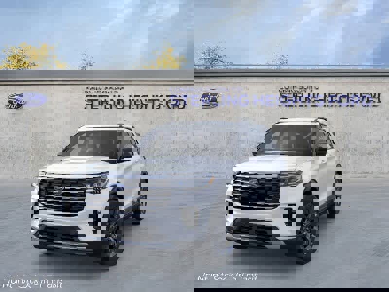 New 2026 Ford Explorer Active image 2