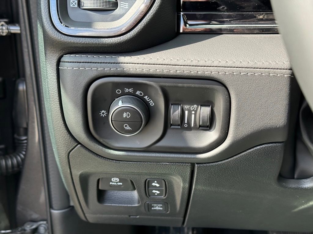 New 2026 RAM 1500 Limited image 19