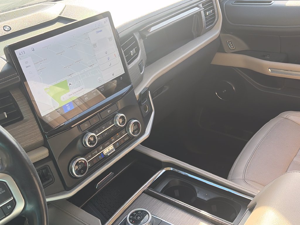 Certified 2024 Ford Expedition Limited AWD/4WD image 30