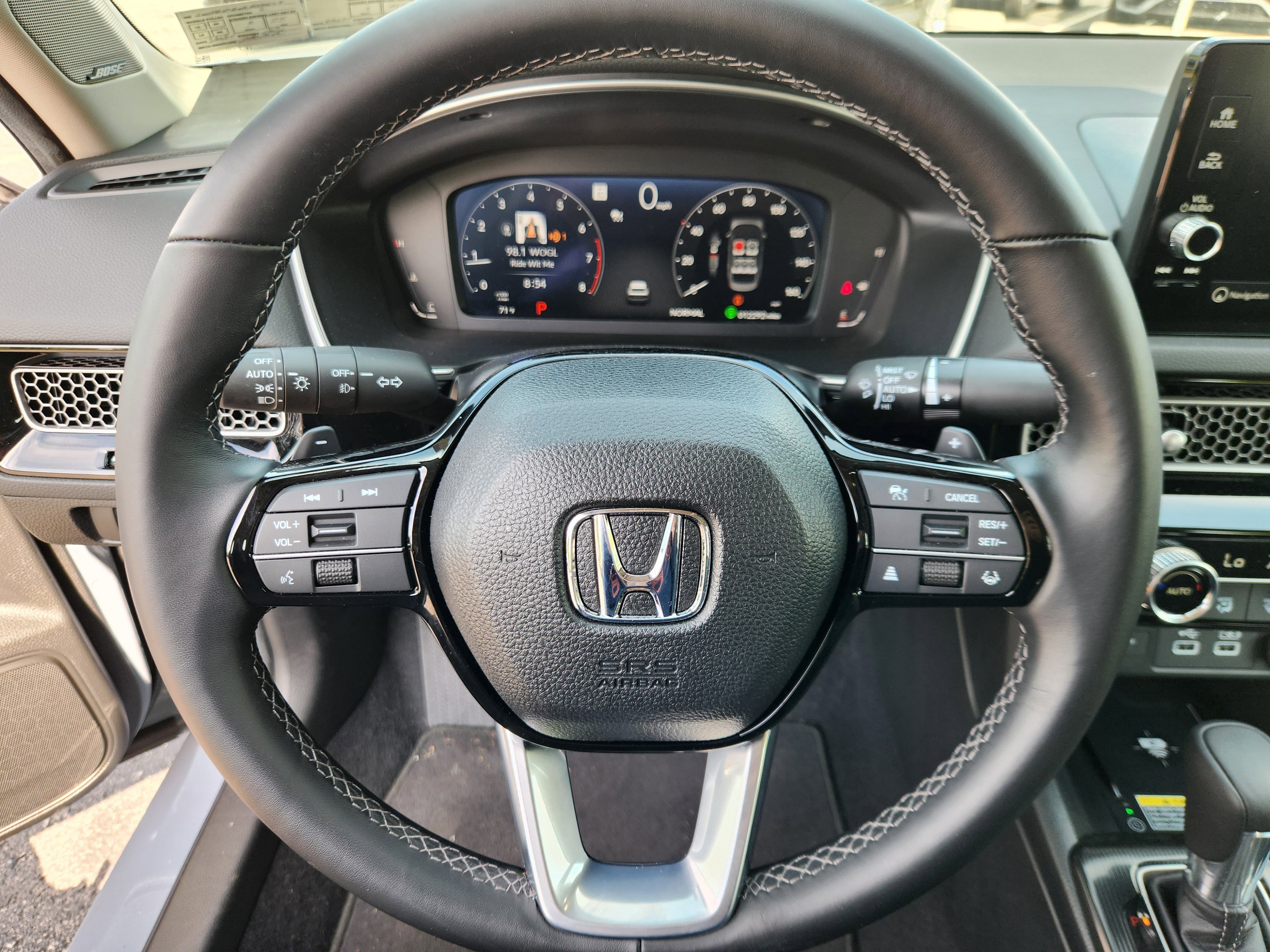 Used 2024 Honda Civic Touring image 9