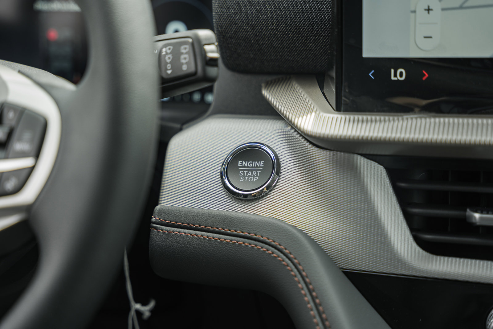 New 2026 Ford Explorer Active image 23