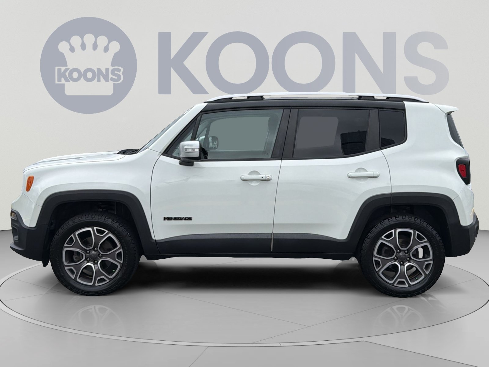 Used 2017 Jeep Renegade Limited w/ Advanced Technology Group AWD/4WD image 2