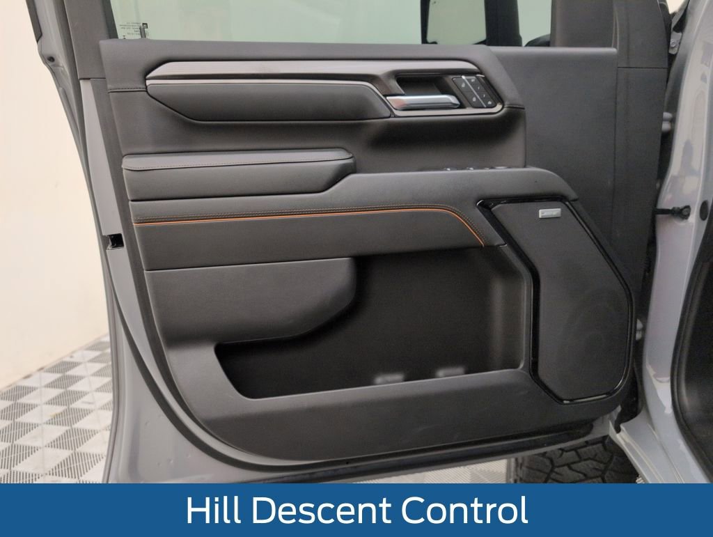 Used 2024 GMC Sierra 2500 AT4 w/ AT4 Premium Plus Package image 38