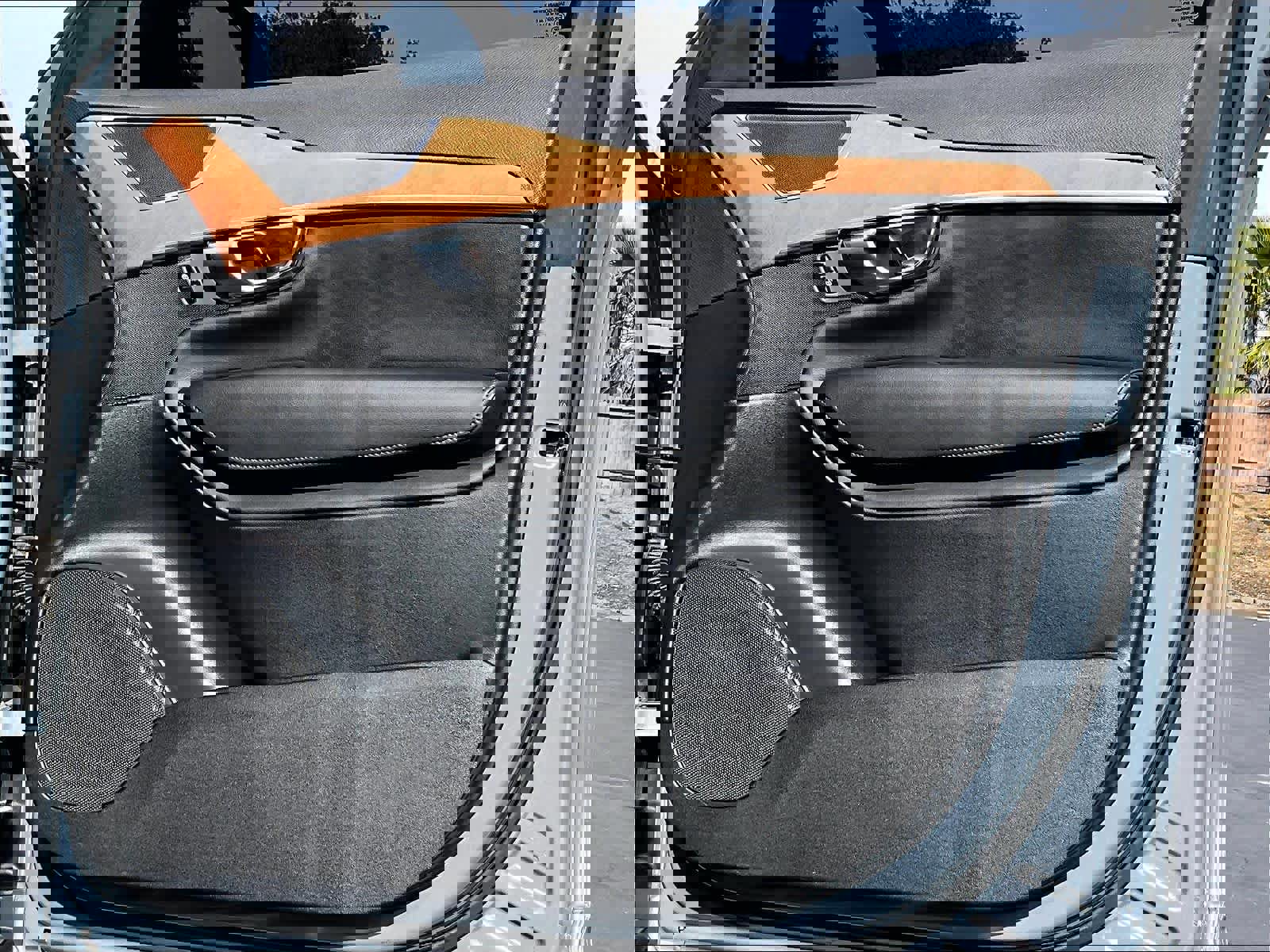 Used 2023 Volvo XC90 B6 Plus w/ Protection Package Premier image 26