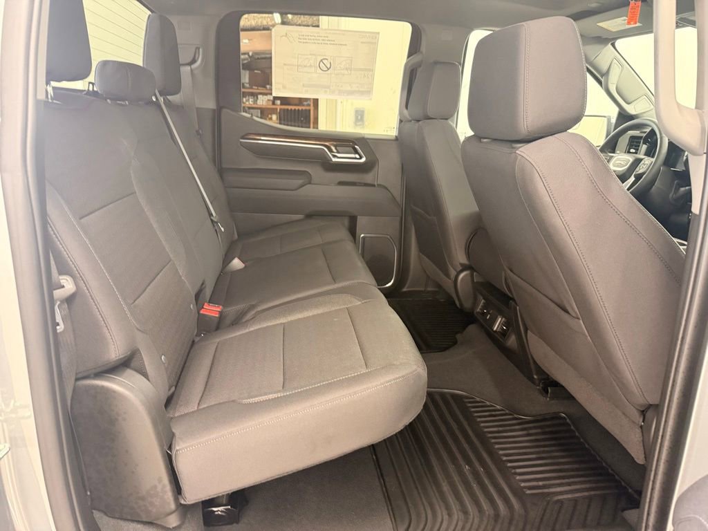 New 2026 GMC Sierra 1500 SLE w/ X31 Off-Road Package image 8