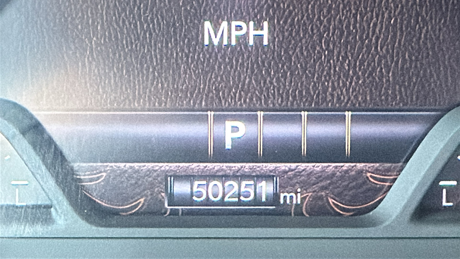 Used 2025 RAM 1500 Laramie AWD/4WD image 36