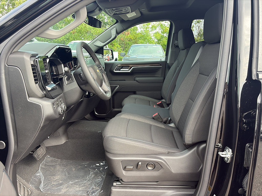 New 2026 Chevrolet Silverado 1500 LT w/ All Star Edition Plus AWD/4WD image 10