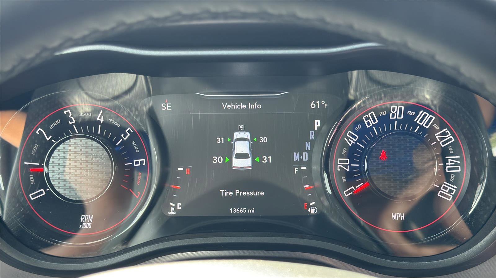 Used 2022 Dodge Challenger SXT w/ Driver Convenience Group image 16