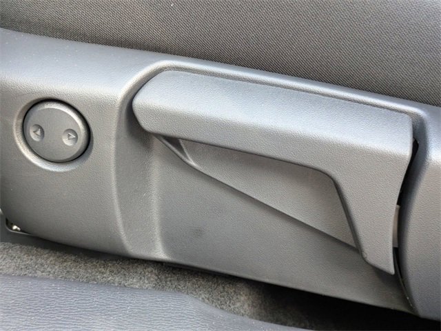 New 2025 Mitsubishi Outlander ES image 22