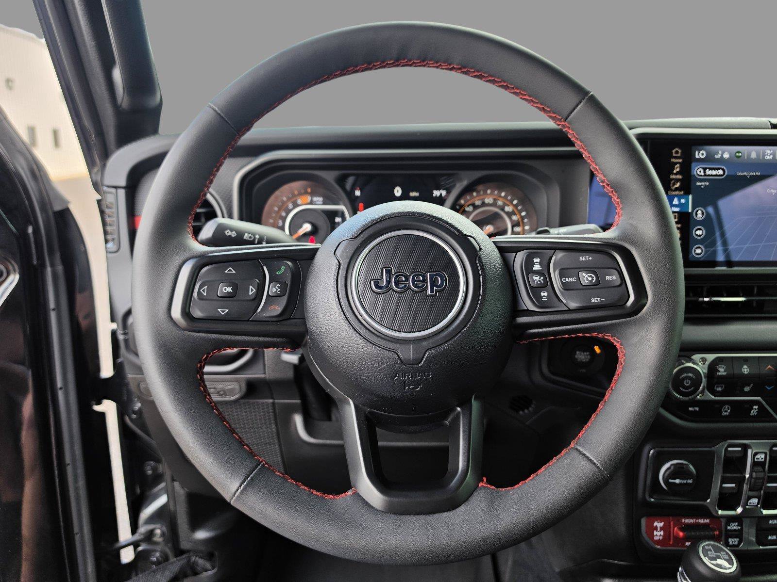 Used 2024 Jeep Wrangler Unlimited Rubicon AWD/4WD image 27